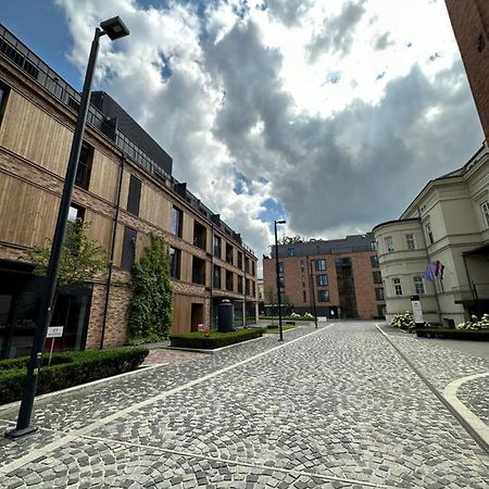Appartamento Browar Lubicz- 5Min Walk To The Old Town, Garage Cracovia Esterno foto