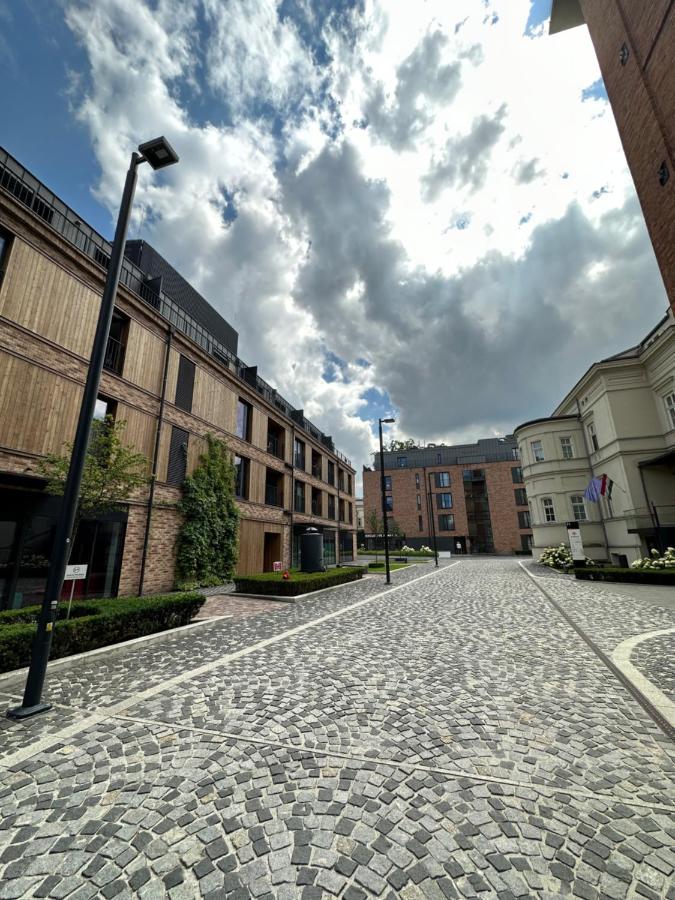 Appartamento Browar Lubicz- 5Min Walk To The Old Town, Garage Cracovia Esterno foto