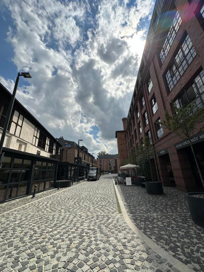 Appartamento Browar Lubicz- 5Min Walk To The Old Town, Garage Cracovia Esterno foto